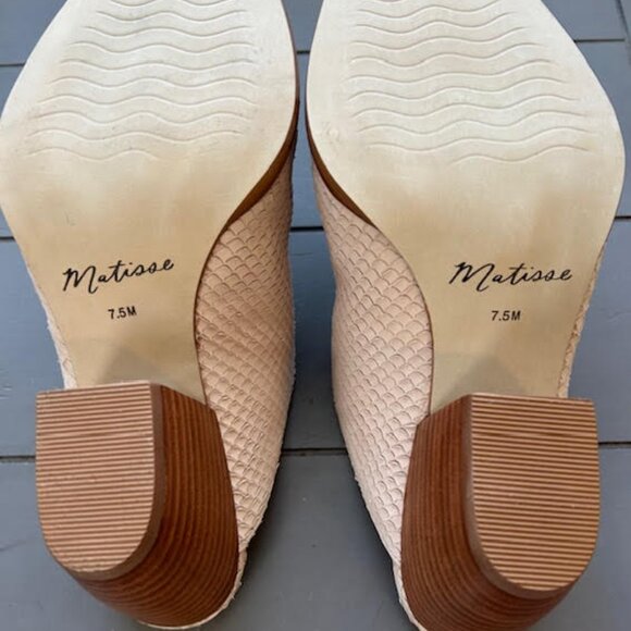 Matisse Cammy Snake Embossed Pointed Toe Mule Block Heel - Picture 11 of 12